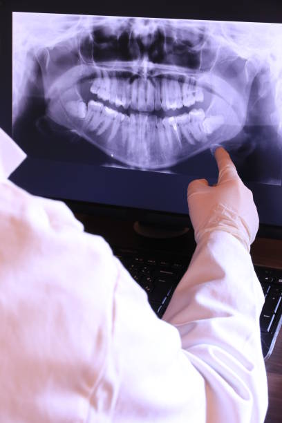 Best Urgent Dental Care for Toothache in Rome City, IN